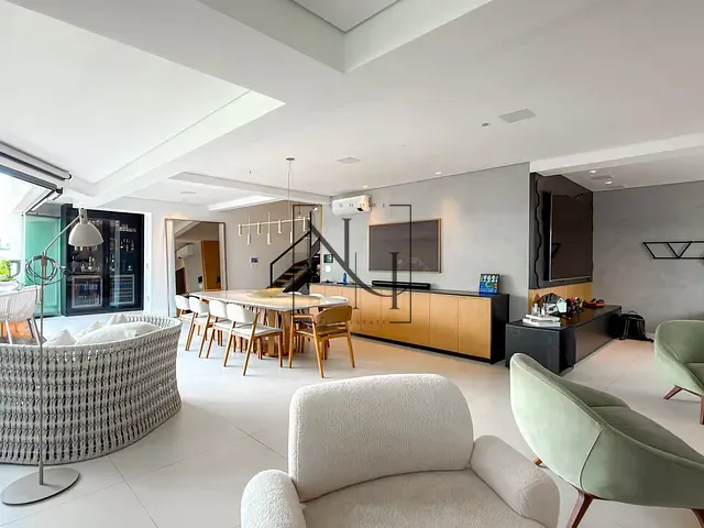 Cobertura / Penthouse com 270m² 4 quartos e 6 banheiros, à venda, no bairro Chácara Santo Antônio (Zona Sul) em São Paulo