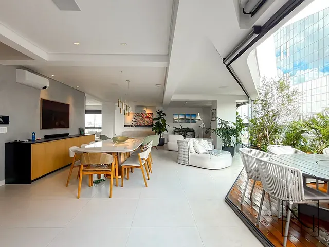 Cobertura / Penthouse com 270m² 4 quartos e 6 banheiros, à venda, no bairro Chácara Santo Antônio (Zona Sul) em São Paulo