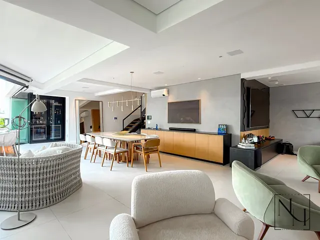 Cobertura / Penthouse com 270m² 4 quartos e 6 banheiros, à venda, no bairro Chácara Santo Antônio (Zona Sul) em São Paulo