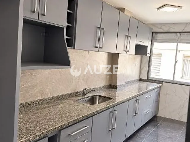 Cobertura / Penthouse 2 quartos e 2 banheiros, à venda, no bairro Novo Mundo em Curitiba
