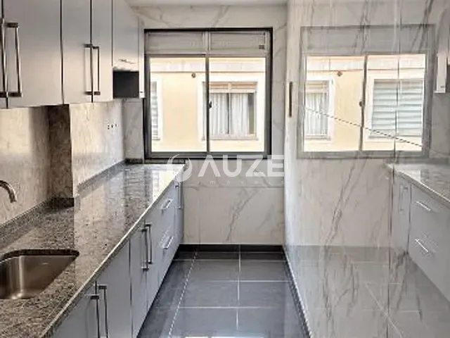 Cobertura / Penthouse 2 quartos e 2 banheiros, à venda, no bairro Novo Mundo em Curitiba