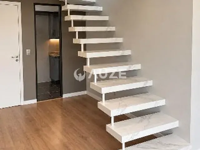Cobertura / Penthouse 2 quartos e 2 banheiros, à venda, no bairro Novo Mundo em Curitiba