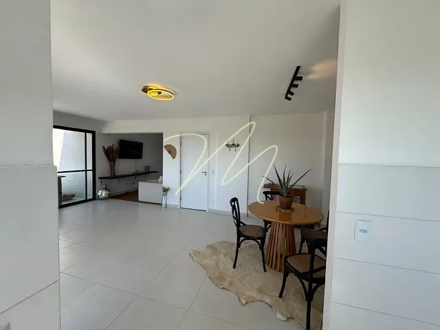 Cobertura / Penthouse 3 quartos e 4 banheiros, à venda ou para alugar, no bairro Nossa Senhora da Vitória em Ilhéus
