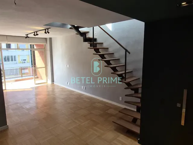 Cobertura / Penthouse com 145m² 2 quartos e 4 banheiros, à venda ou para alugar, no bairro Ipanema em Rio de Janeiro
