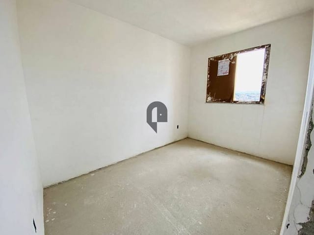 Cobertura / Penthouse com 122m² 2 quartos e 2 banheiros, à venda, no bairro Cabral em Não informado