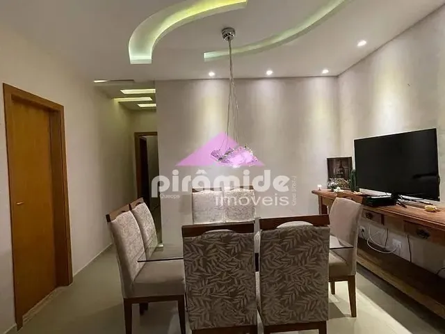 Cobertura / Penthouse com 306m² 4 quartos e 4 banheiros, à venda, no bairro Centro em Ubatuba