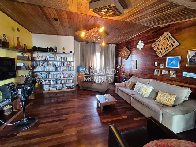 Cobertura / Penthouse 4 quartos e 4 banheiros, à venda, no bairro Marco em Belém