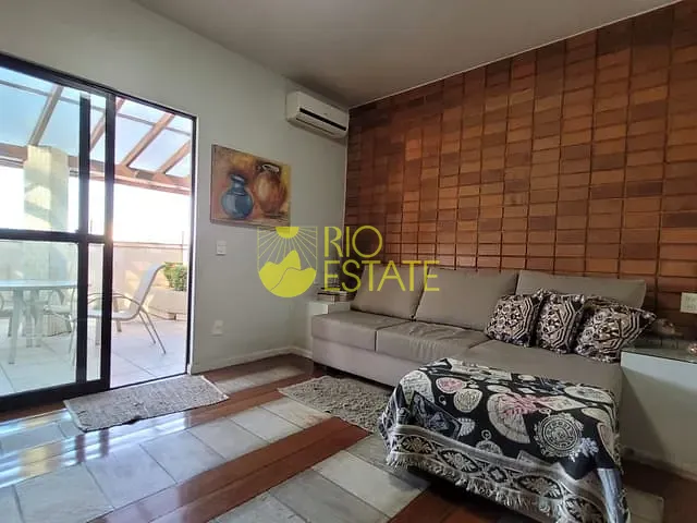 Cobertura / Penthouse com 300m² 4 quartos e 5 banheiros, à venda, no bairro Jardim Amália em Volta Redonda
