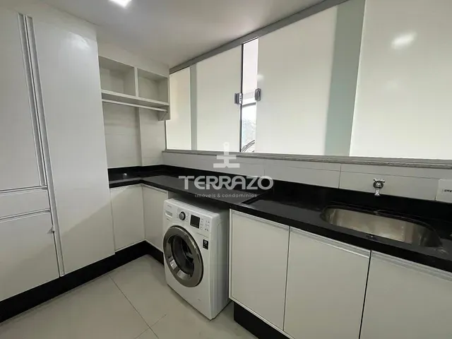 Cobertura / Penthouse com 368m² 4 quartos e 6 banheiros, à venda, no bairro Santa Rosa em Barra Mansa