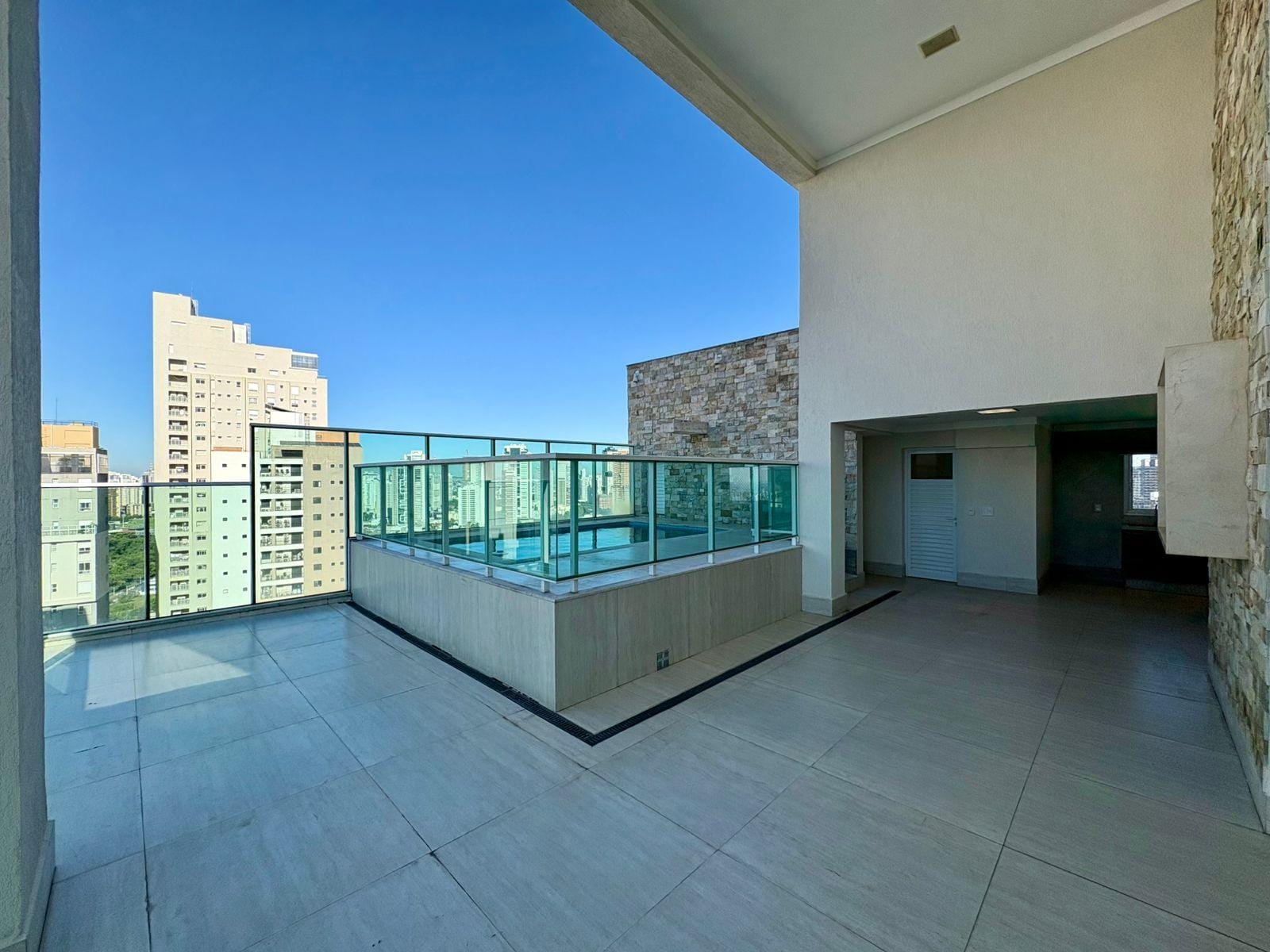 Cobertura à venda com 3 quartos, 420m² - Foto 13