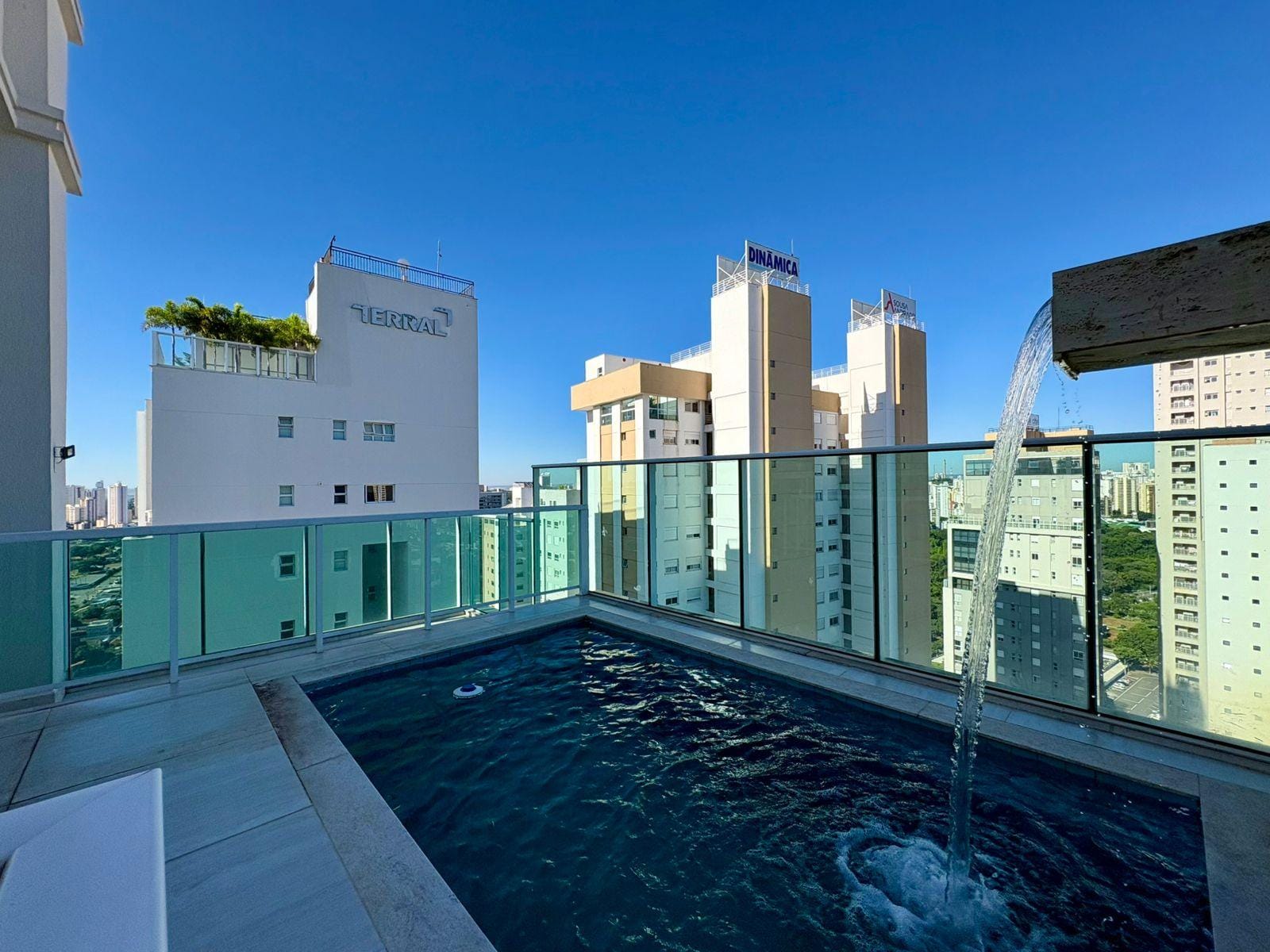 Cobertura à venda com 3 quartos, 420m² - Foto 2
