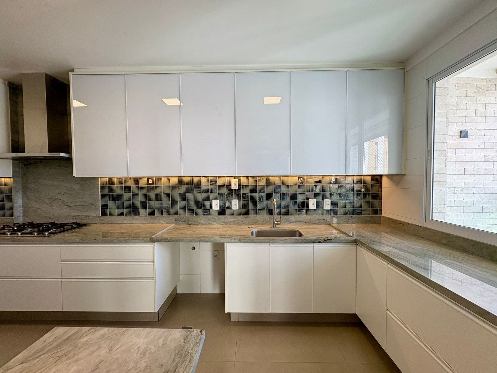 Cobertura à venda com 3 quartos, 420m² - Foto 7