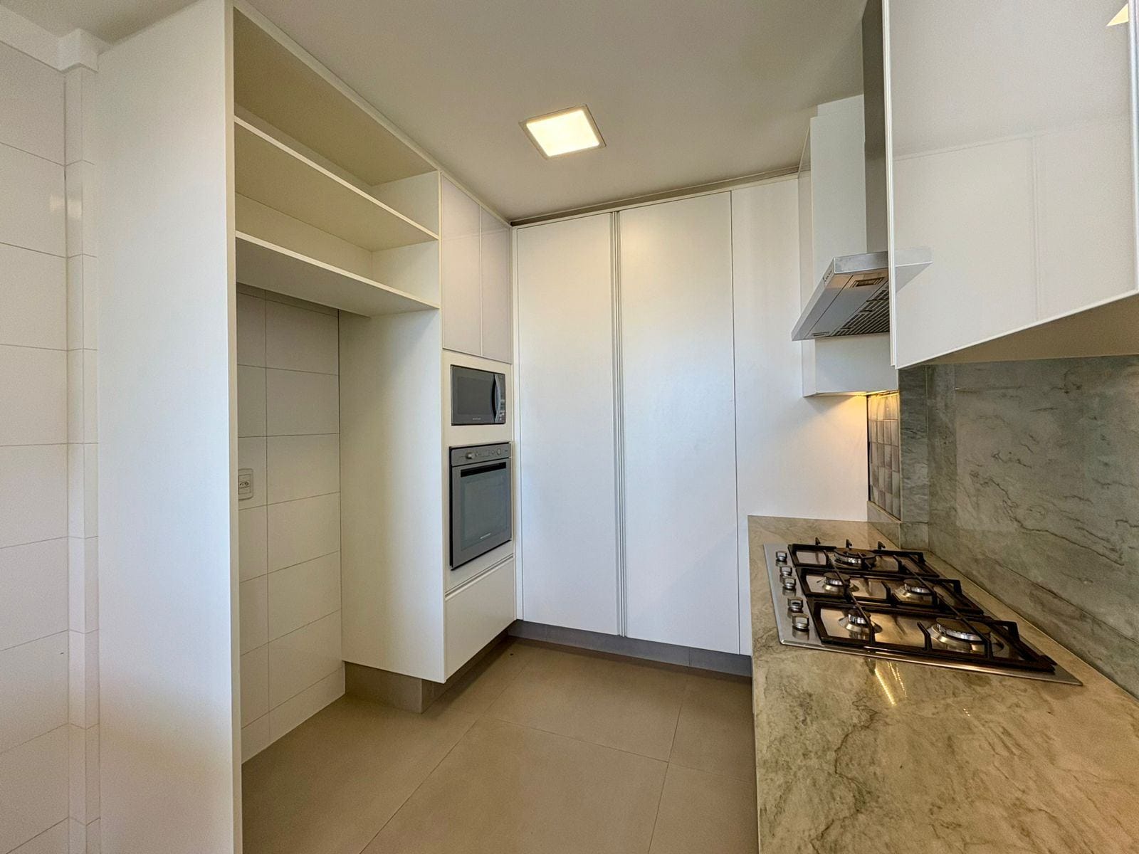 Cobertura à venda com 3 quartos, 420m² - Foto 18