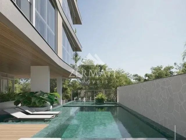 Cobertura / Penthouse com 190m² 4 quartos e 4 banheiros, à venda, no bairro Centro em Balneário Piçarras