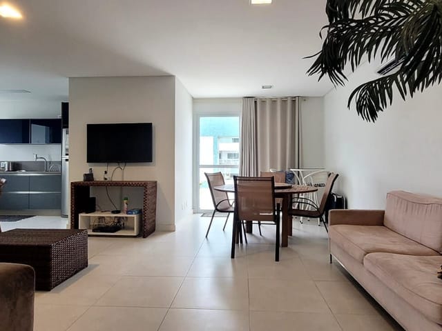 Cobertura / Penthouse com 221m² 4 quartos e 4 banheiros, à venda, no bairro Ingleses do Rio Vermelho em Florianópolis