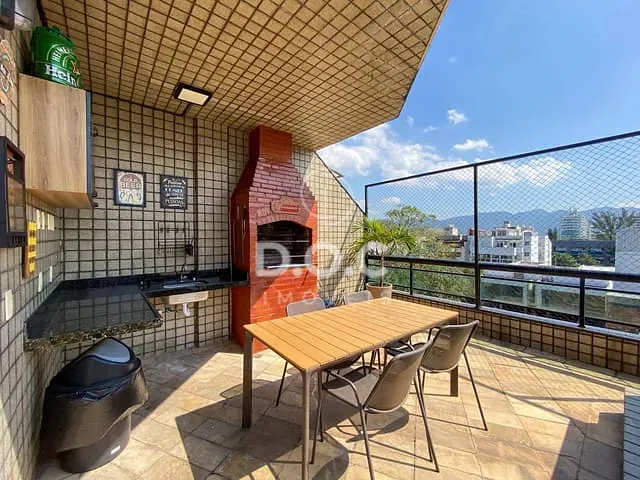 Cobertura / Penthouse 5 quartos e 7 banheiros, para alugar, no bairro Recreio dos Bandeirantes em Rio de Janeiro