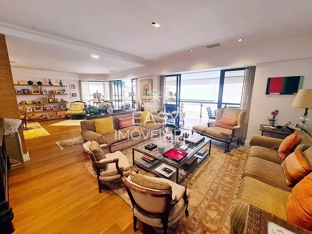 Cobertura / Penthouse com 500m² 5 quartos e 5 banheiros, à venda, no bairro Lagoa em Rio de Janeiro