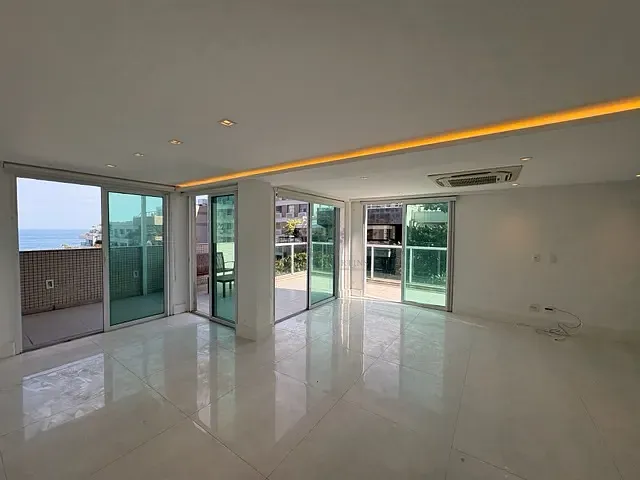 Cobertura / Penthouse com 660m² 3 quartos e 6 banheiros, para alugar, no bairro Leblon em Rio de Janeiro