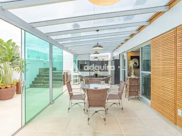 Cobertura / Penthouse 4 quartos e 4 banheiros, à venda, no bairro Centro em Ponta Grossa