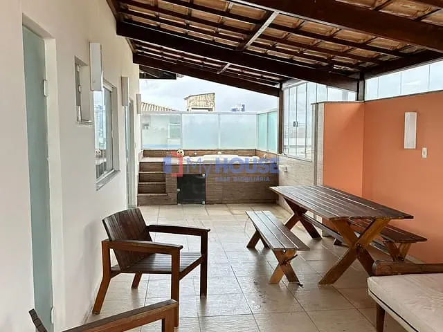 Cobertura / Penthouse 3 quartos e 4 banheiros, à venda, no bairro São Francisco em Ilhéus