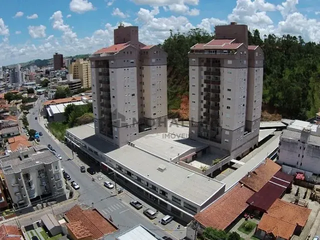 Cobertura / Penthouse com 272m² 3 quartos e 4 banheiros, à venda, no bairro Varginha em Itajubá