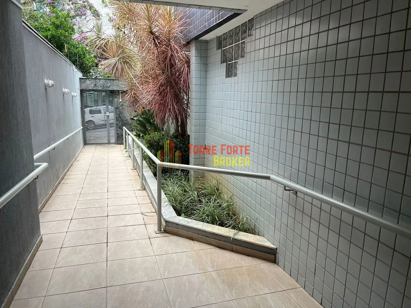 Cobertura, 3 quartos, 200 m² - Foto 2