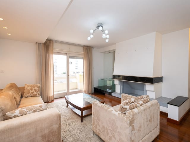 Foto do Cobertura / Penthouse - Cobertura com 4 dormitórios e 350 m² no Centro de Pelotas RS, disponível para venda e aluguel em localização privilegiada | UP Imóveis