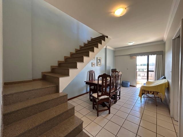 Cobertura / Penthouse 2 quartos e 2 banheiros, à venda, no bairro Centro em Cabo Frio