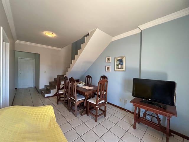 Cobertura / Penthouse 2 quartos e 2 banheiros, à venda, no bairro Centro em Cabo Frio