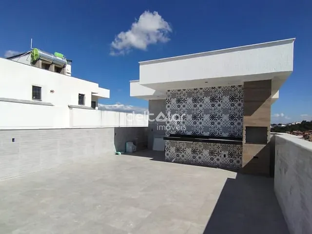 Cobertura / Penthouse com 150m² 5 quartos e 3 banheiros, à venda, no bairro Heliópolis em Belo Horizonte