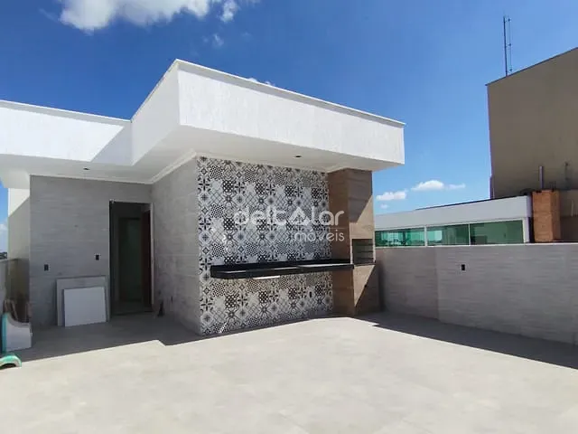 Cobertura / Penthouse com 150m² 5 quartos e 3 banheiros, à venda, no bairro Heliópolis em Belo Horizonte
