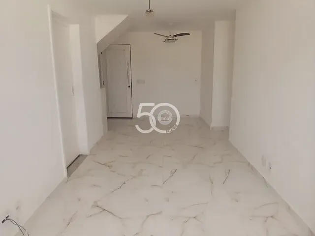 Cobertura / Penthouse com 122m² 2 quartos e 3 banheiros, para alugar, no bairro Vicente de Carvalho em Rio de Janeiro