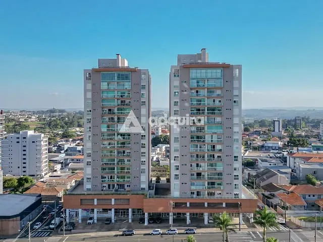 Cobertura / Penthouse 3 quartos e 4 banheiros, à venda, no bairro Oficinas em Ponta Grossa