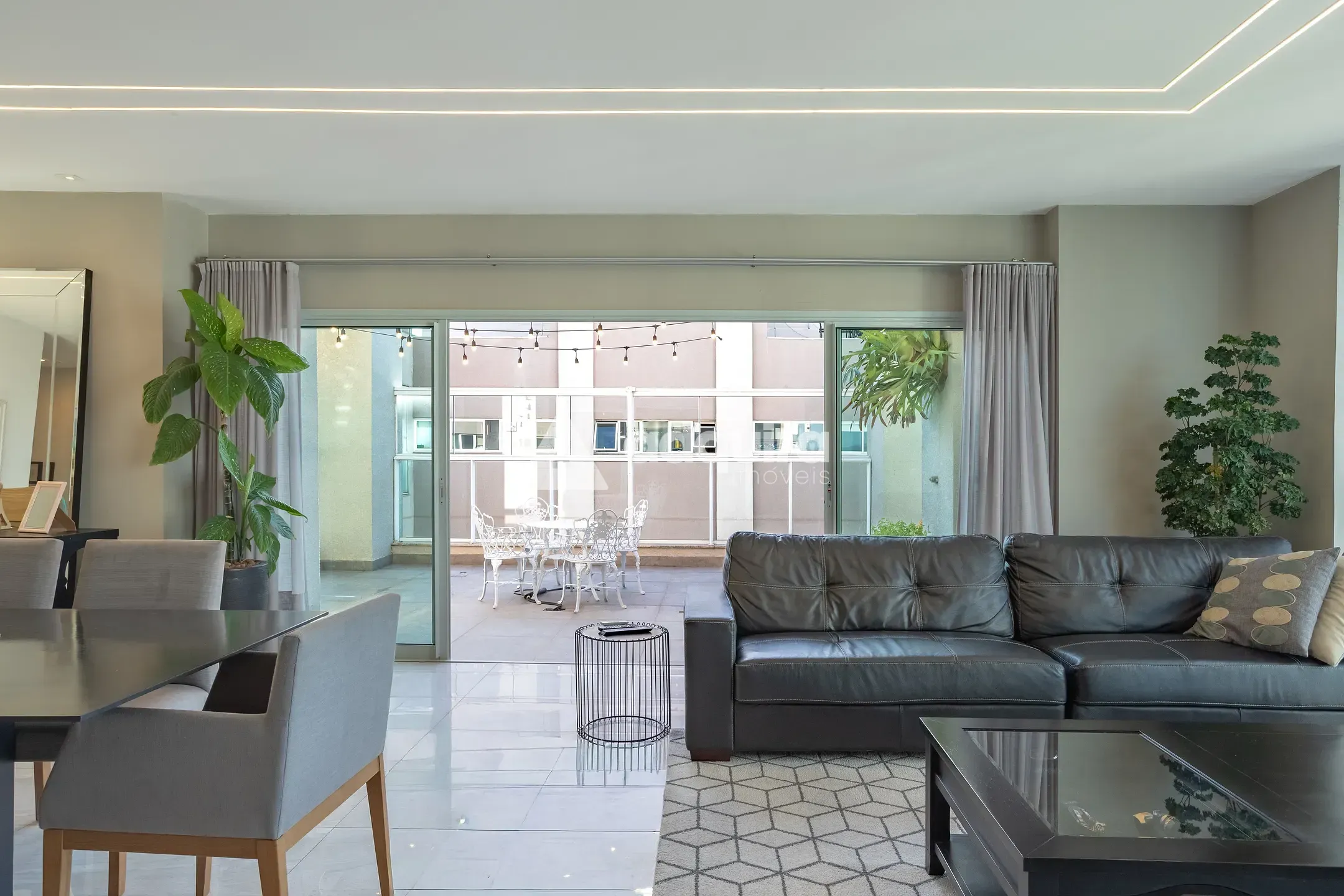Cobertura, 3 quartos, 196 m² - Foto 6