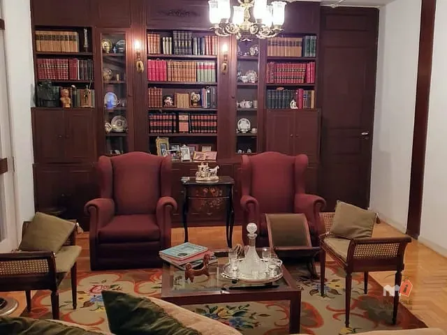 Cobertura / Penthouse 4 quartos e 2 banheiros, à venda ou para alugar, no bairro Taquara em Petrópolis
