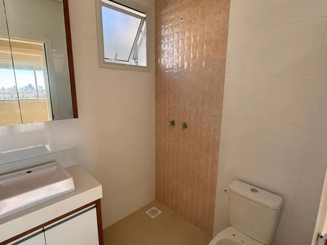Cobertura / Penthouse com 250m² 3 quartos e 1 banheiro, à venda, no bairro Ingleses do Rio Vermelho em Florianópolis