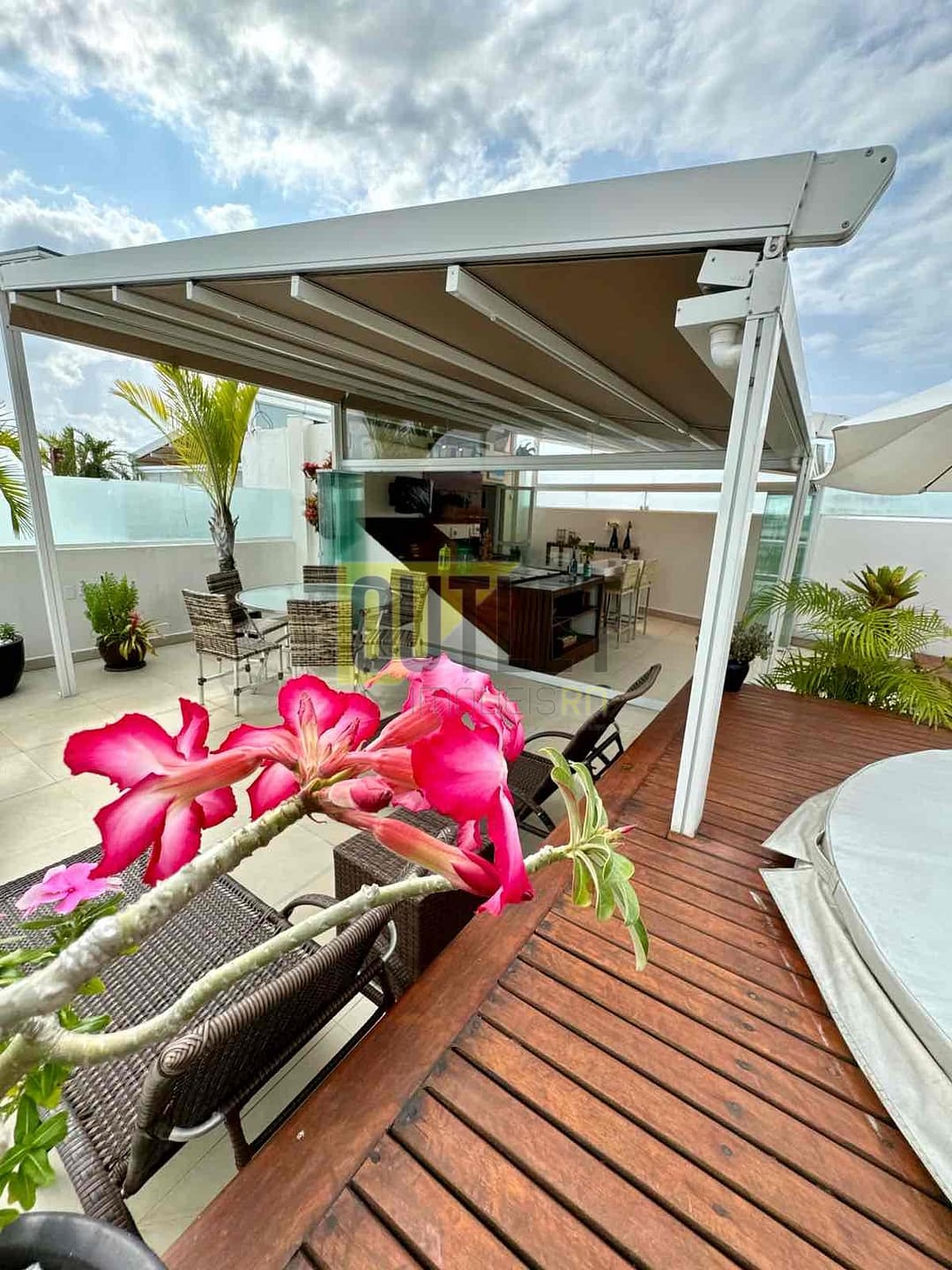 Cobertura à venda com 2 quartos, 165m² - Foto 5