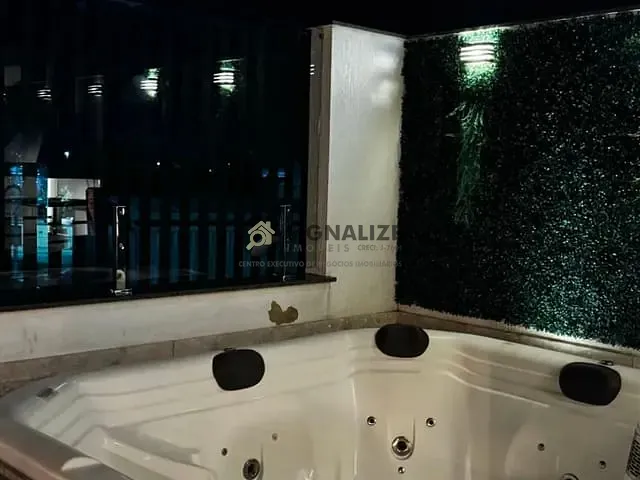 Cobertura / Penthouse 2 quartos e 1 banheiro, à venda, no bairro Parque Burle em Cabo Frio