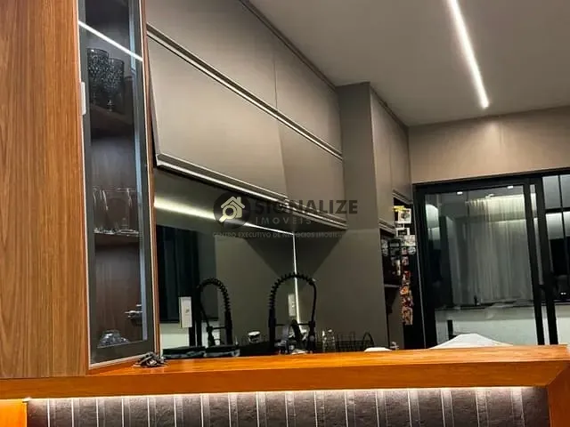 Cobertura / Penthouse 2 quartos e 1 banheiro, à venda, no bairro Parque Burle em Cabo Frio