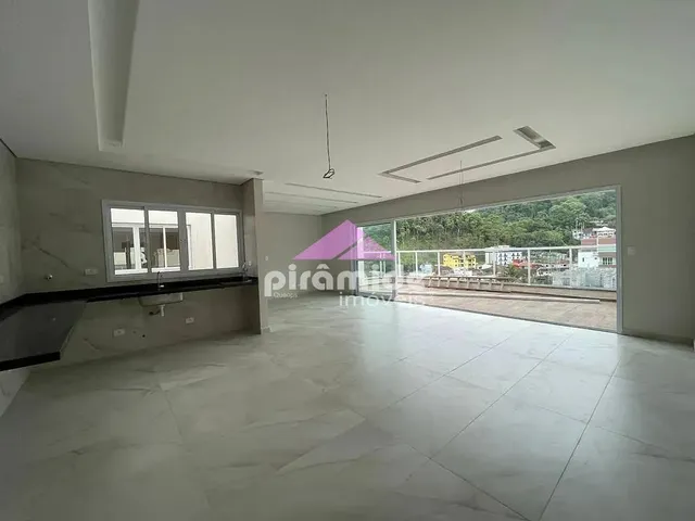Cobertura / Penthouse com 150m² 3 quartos e 3 banheiros, à venda, no bairro Toninhas em Ubatuba