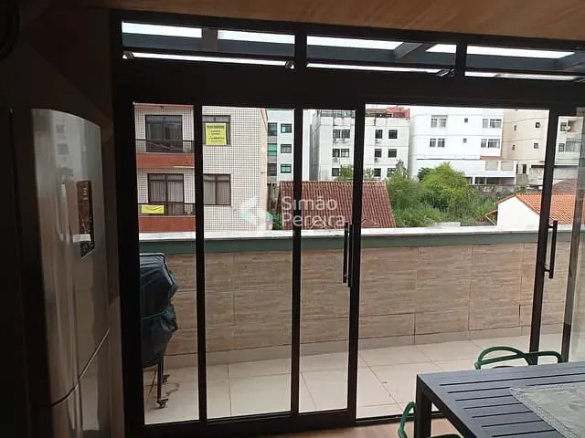 Cobertura / Penthouse 2 quartos e 3 banheiros, à venda, no bairro Teixeiras em Juiz de Fora