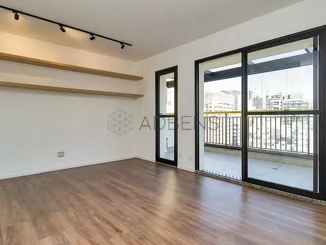 Cobertura / Penthouse 1 quarto e 1 banheiro, à venda ou para alugar, no bairro Santa Cecília em São Paulo