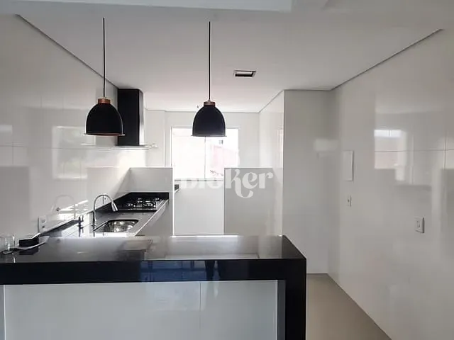Apartamento 3 quartos e 2 banheiros, à venda, no bairro Cabral em Contagem