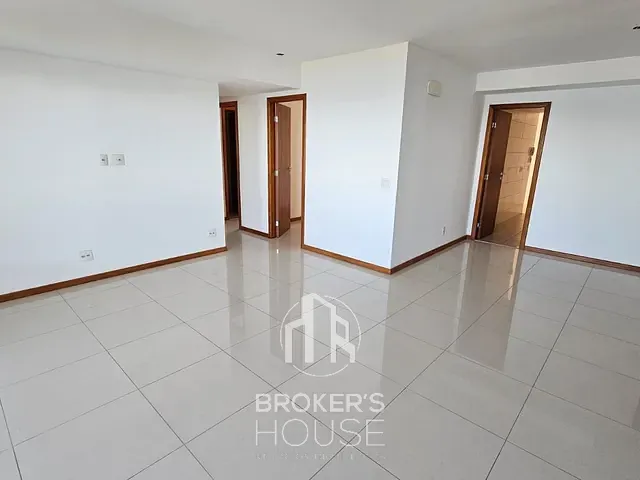 Cobertura / Penthouse 4 quartos e 5 banheiros, à venda, no bairro Jardim Camburi em Vitória