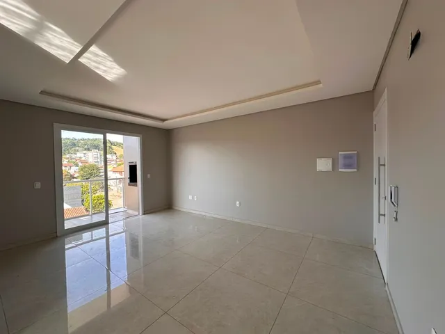 Cobertura / Penthouse 3 quartos e 2 banheiros, à venda, no bairro Sagrada Família em Nova Prata