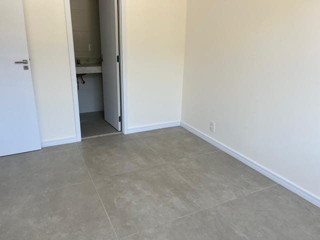 Cobertura / Penthouse 3 quartos e 3 banheiros, à venda, no bairro Retiro em Petrópolis