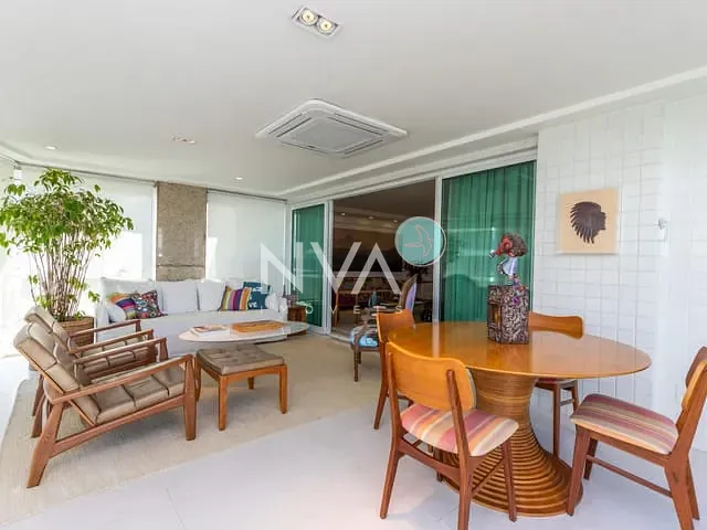 Cobertura / Penthouse com 467m² 4 quartos e 5 banheiros, à venda, no bairro Leblon em Rio de Janeiro
