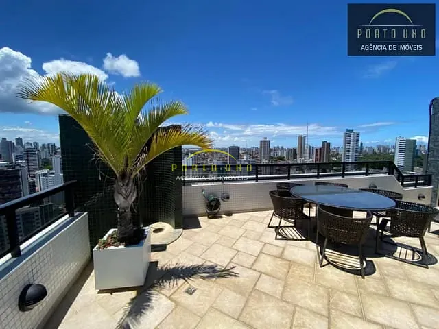 Cobertura / Penthouse com 347m² 5 quartos e 6 banheiros, à venda, no bairro Barra em Salvador