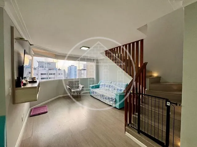 Cobertura / Penthouse 4 quartos e 3 banheiros, à venda, no bairro Vila Sofia em São Paulo