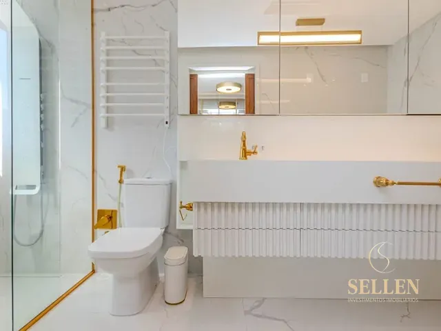 Cobertura / Penthouse 3 quartos e 4 banheiros, à venda, no bairro Centro em Balneário Camboriú